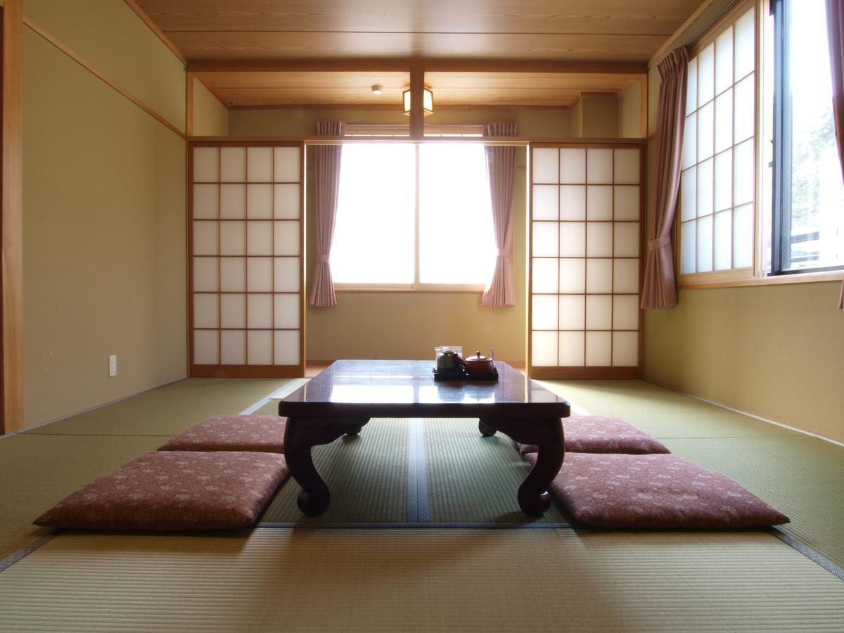Hakuba Hotel Hana-No-Sato Extérieur photo